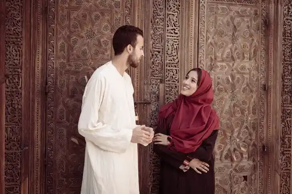 صورة تحتوي على حبيبين استرجاع الحبيب بالصورة