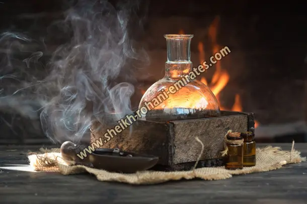 صورة تحتوي على نار و زجاجة افضل الشيوخ الروحانيين