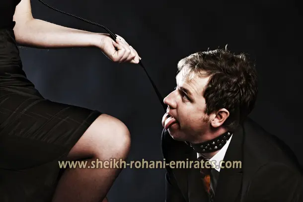 صورة تحتوي على حبيب خاضع 
عمل لجلب الحبيب