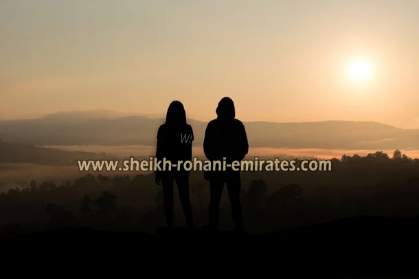 صورة تحتوي على شخصين 
جلب الحبيب ندمان